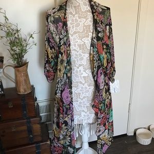 Lularoe Large Floral Shirley